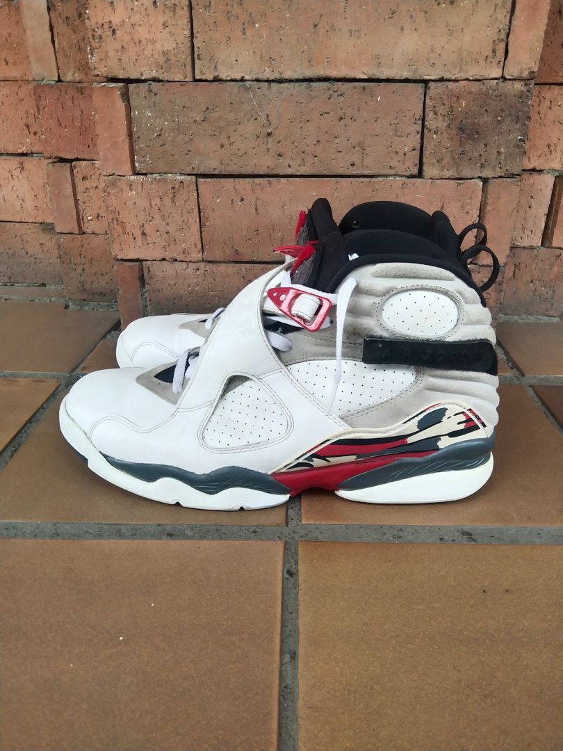 JORDAN 8 BUGS BUNNY (TALLA 10.5US)