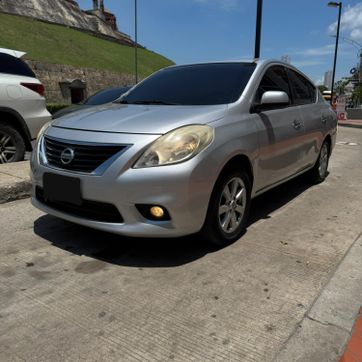 NISSAN VERSA 1.6L AUT ADVANCE 2015 - imagen 1