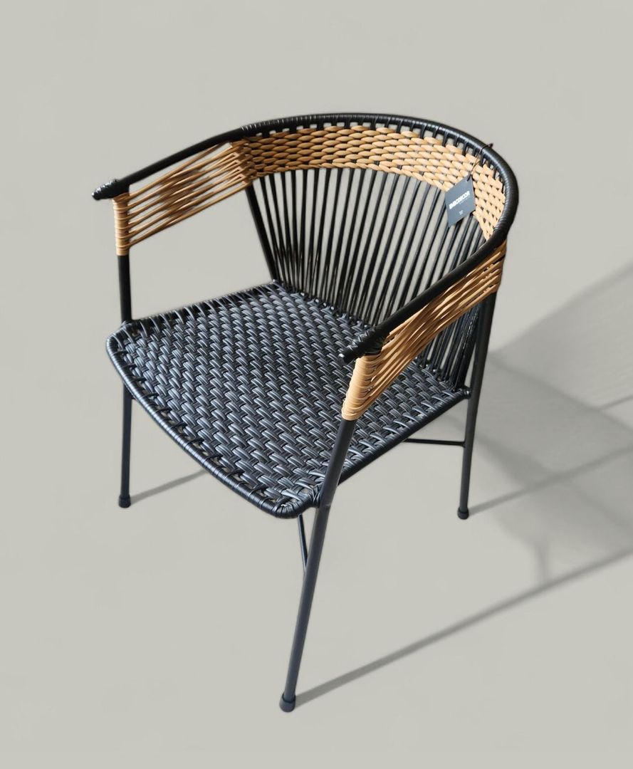 SILLA ÁGATA CON ESPALDA TRENZADA