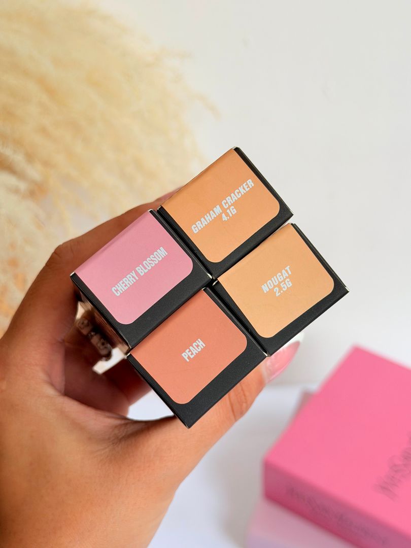 CORRECTOR HUDA BEAUTY