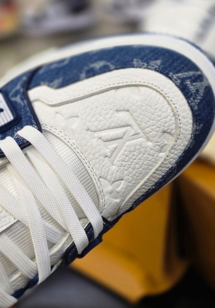 Louis Vuitton Trainer Blue