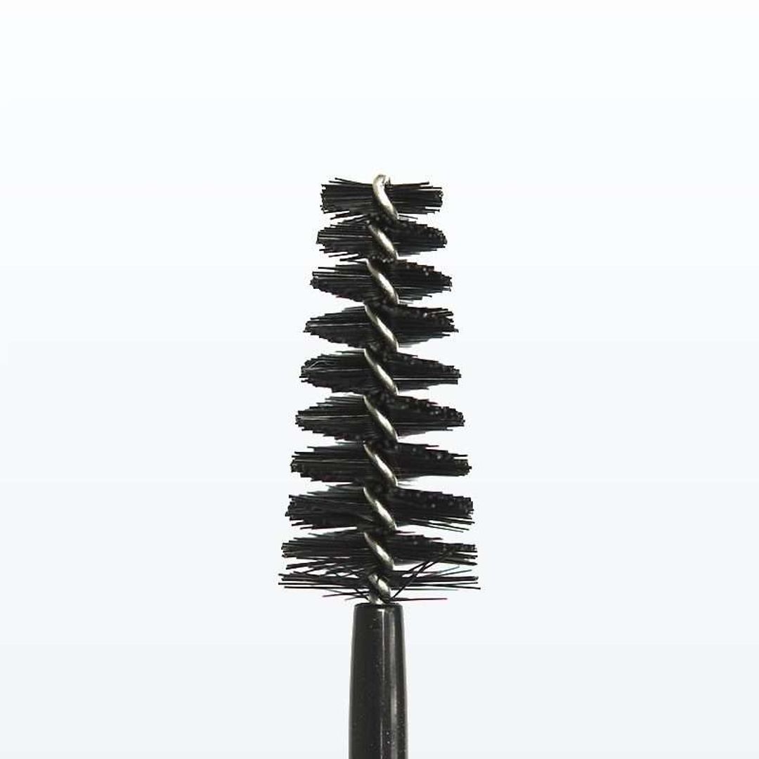 Pestañina clásica negra