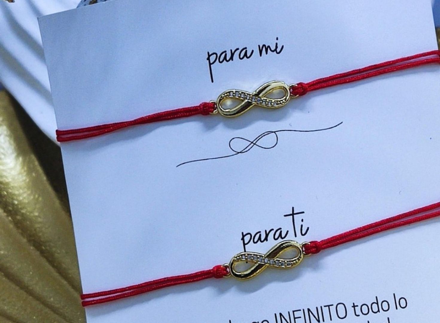 Par pulseras hilito infinito