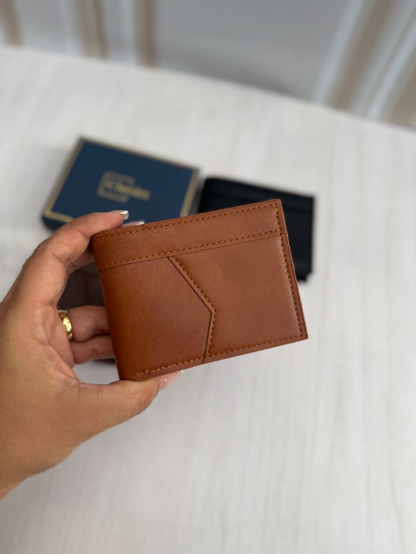 Billetera para hombre en caja 