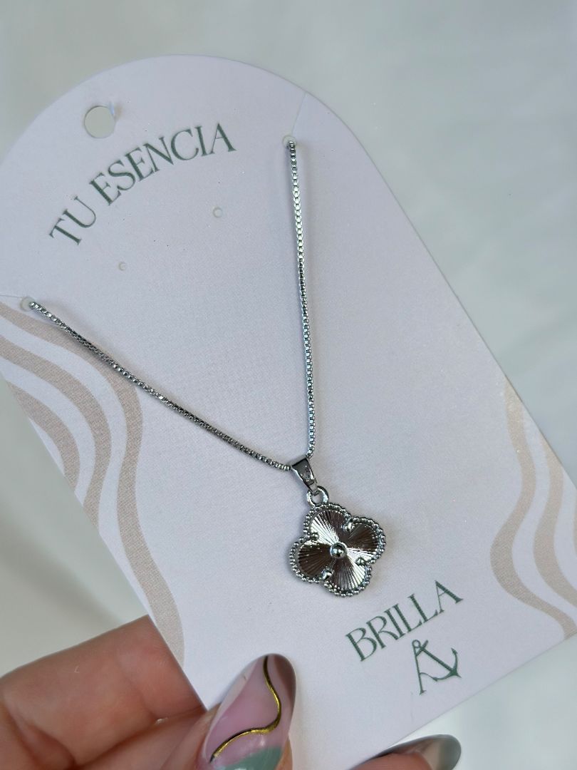 Cadena vancleef plateada 