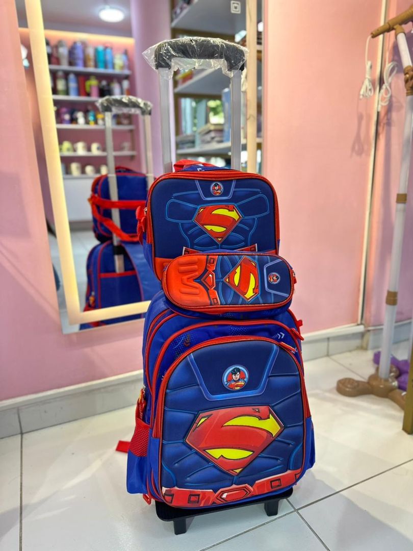 Morral x3 con ruedas superhéroes 