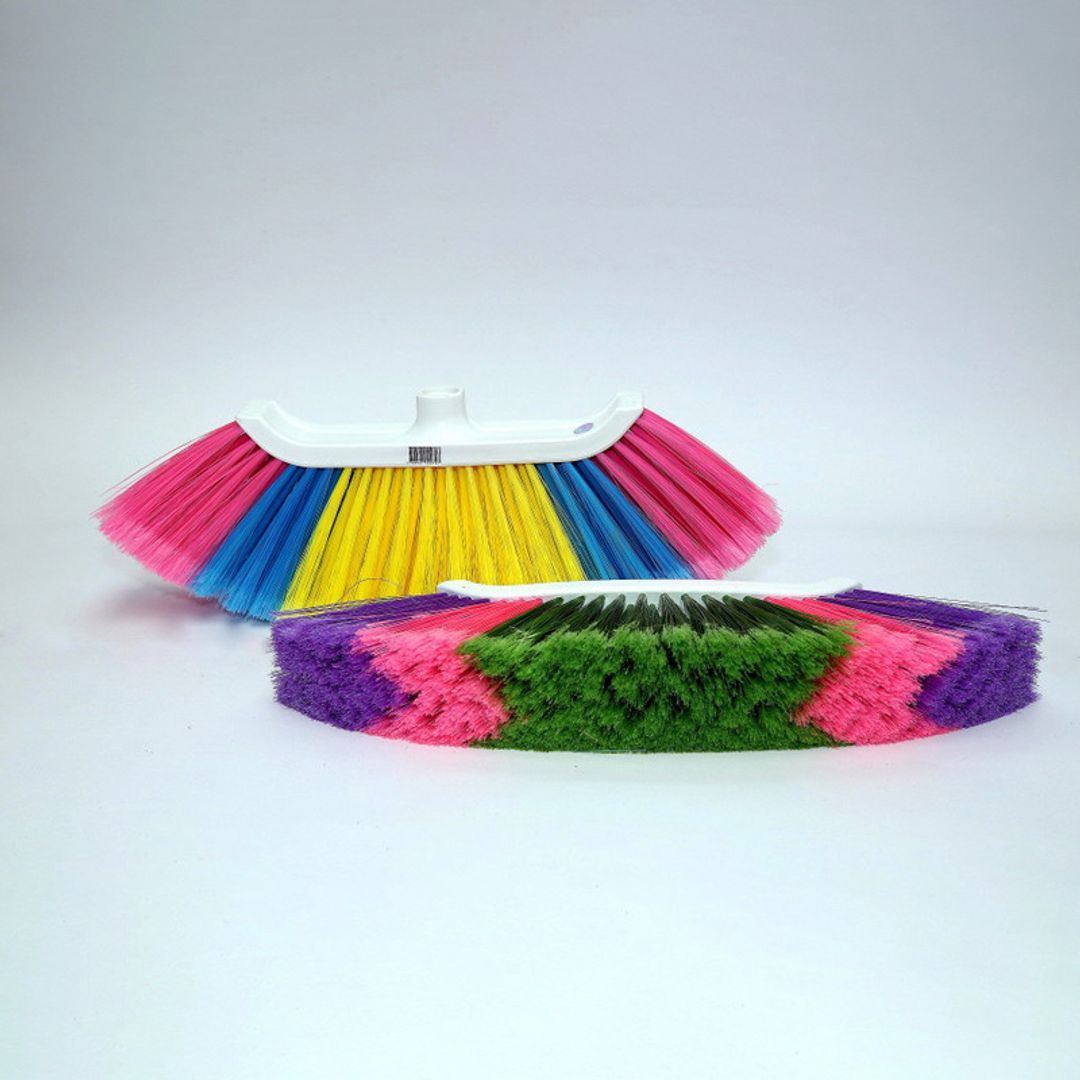   L. ESCOBA ESPAÑOLA BLANCA SUAVE SIN CABO 