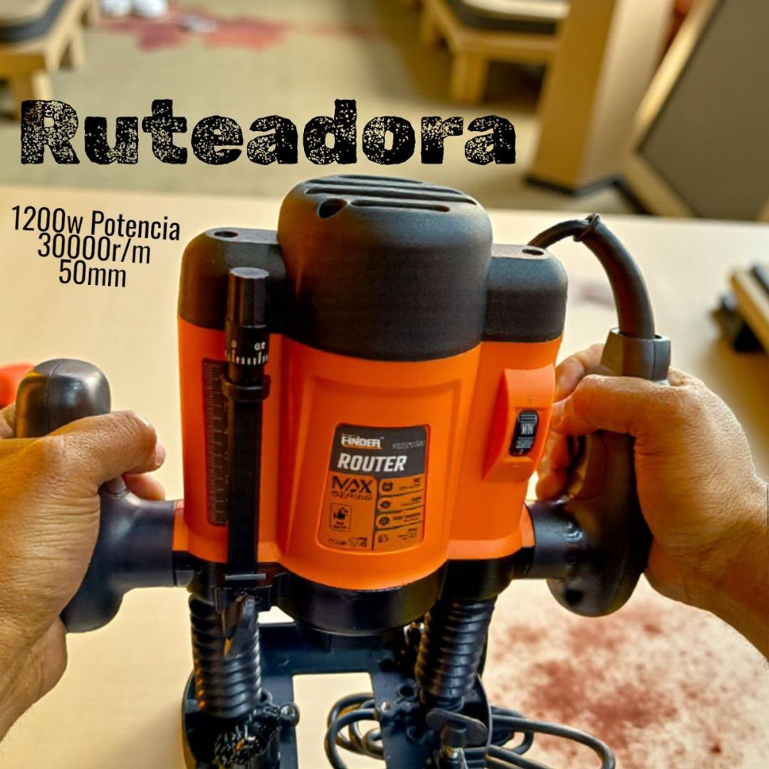 RUTEADORA INDUSTRIAL FD2521200