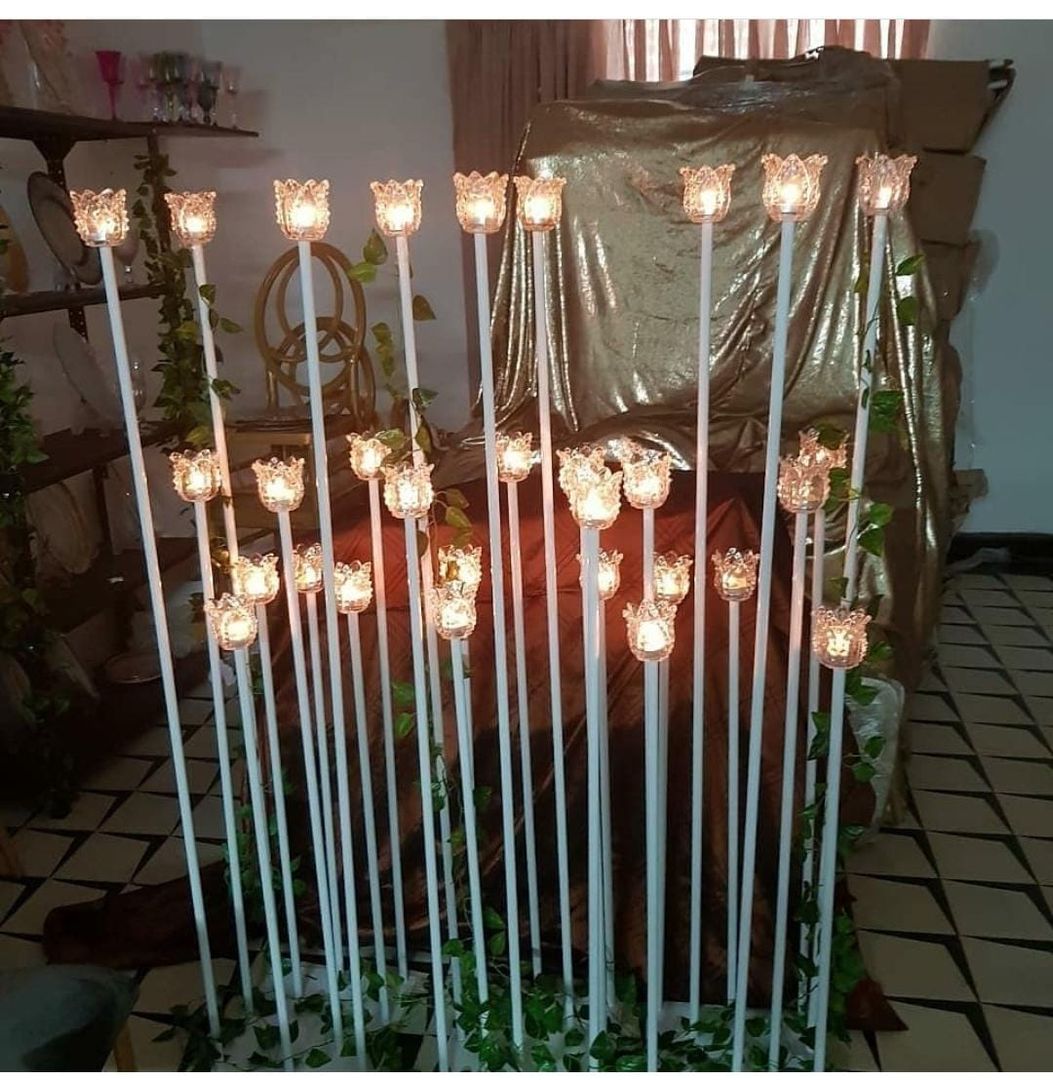 PILARES CON BRISERO DE FLOR