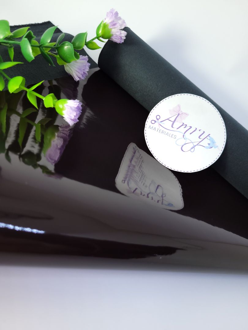 Vino oscuro 25x138-140cm 