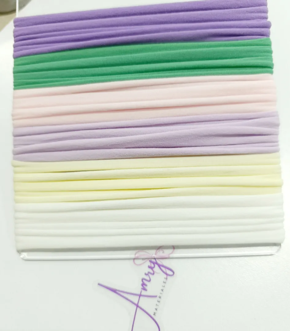 Kit 24 Banditas Nailón Surtidas