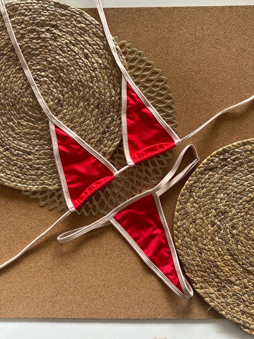 Minikini rojo/beige 