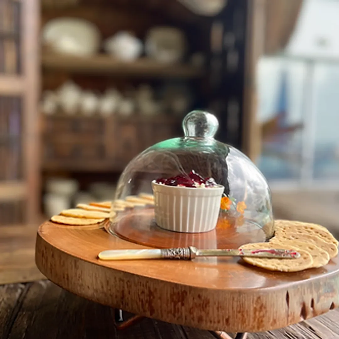 QUESERA BRIE CON BASE DE HIERRO