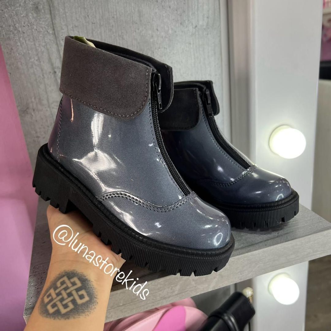 TALLAS 34, 33, 31, 30, 28