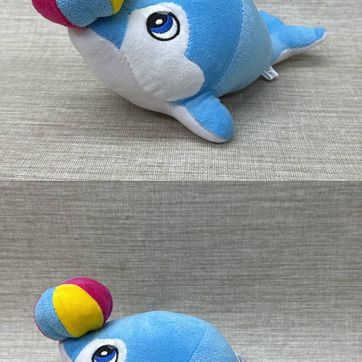 Imagen del producto DELFIN AZUL CON PELOTA 23 CM