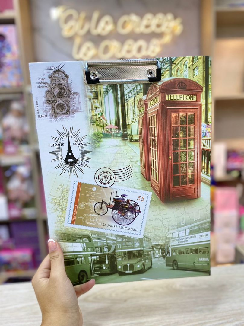 PORTAPAPEL / TABLA CON PINZA DECORADA