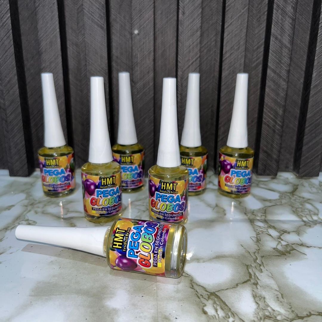 PEGANTE DE GLOBOS 