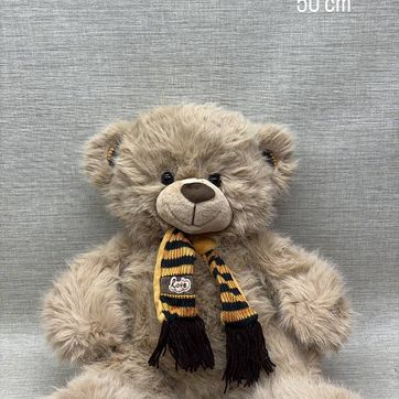 Imagen del producto OSO CON BUFANDA DE RAYAS 50 CM