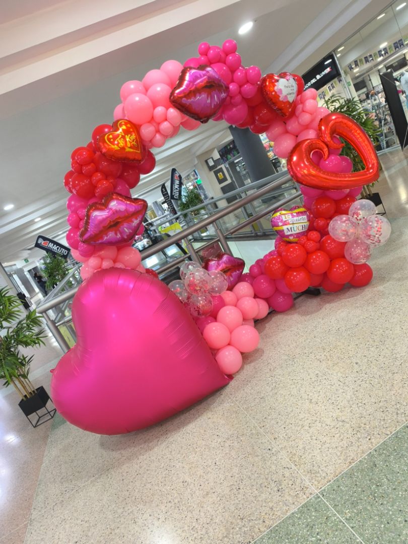DECO AMOR Y CORAZONES 
