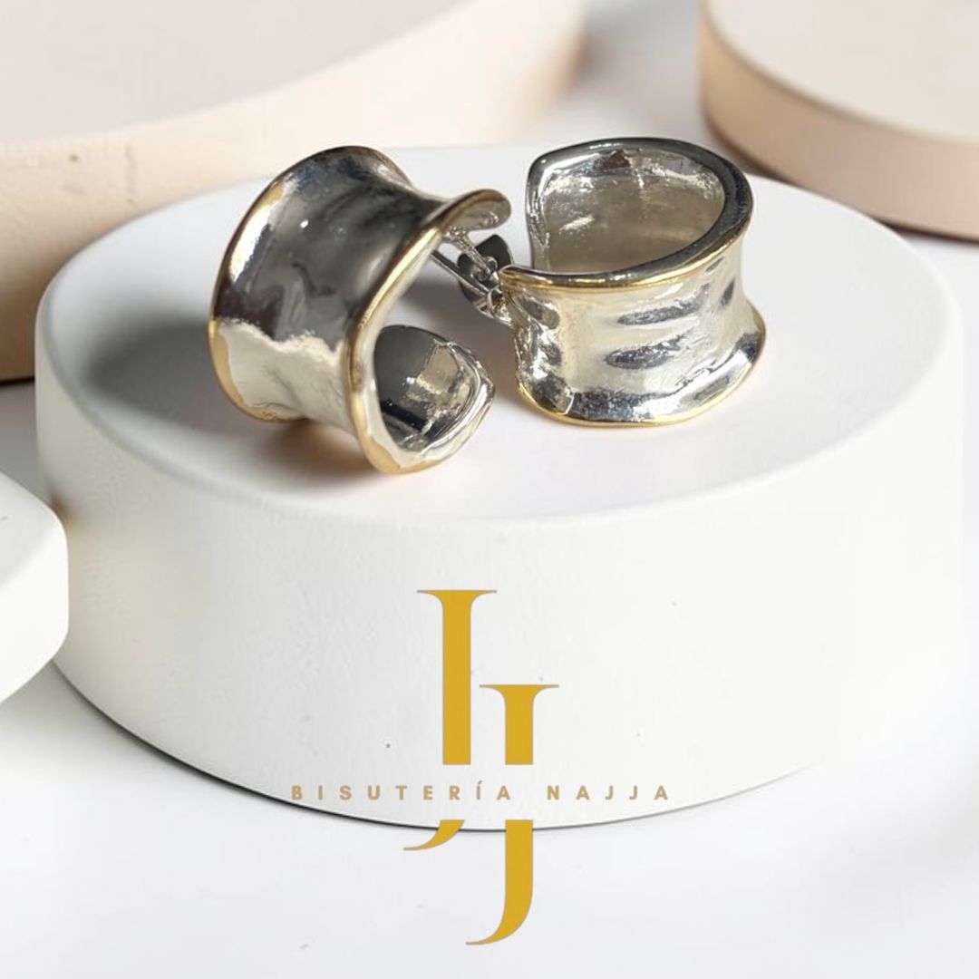 Arete Wave Cuff