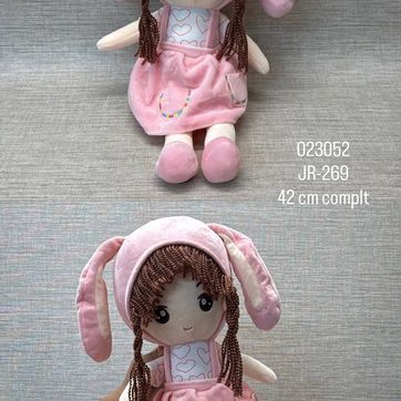 Imagen del producto MUÑECA ROSA CON ACCESORIOS 42 CM