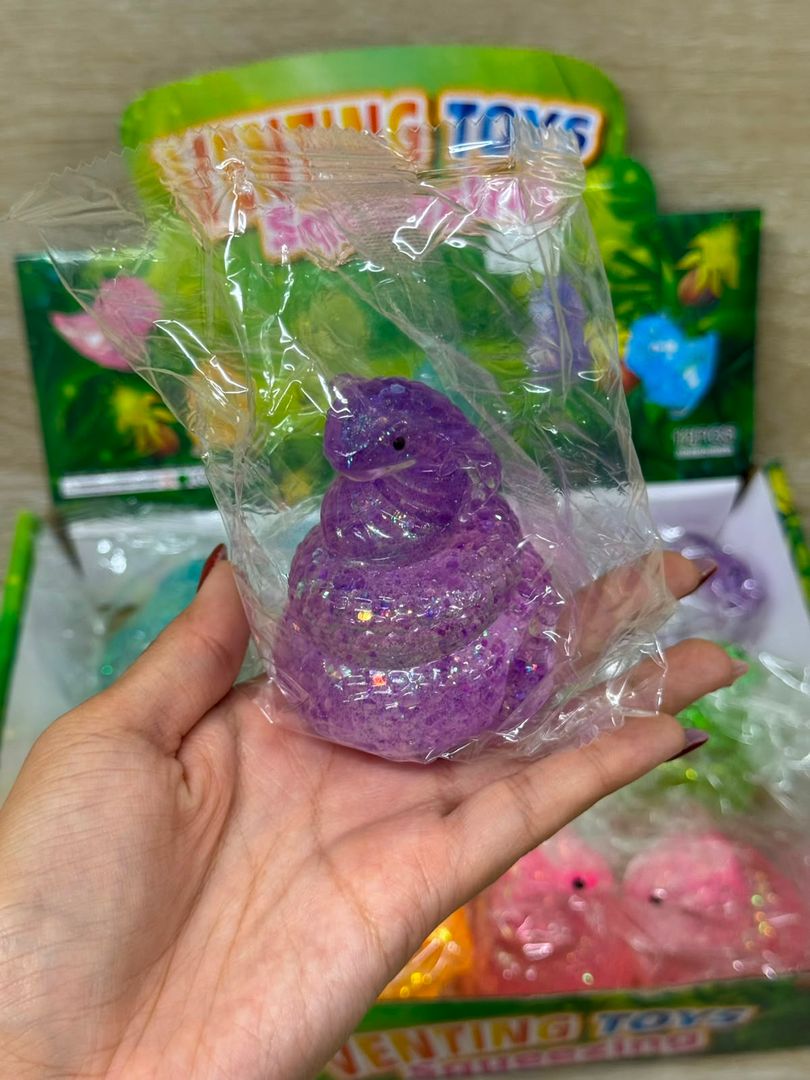 746 SQUISHY SERPIENTE