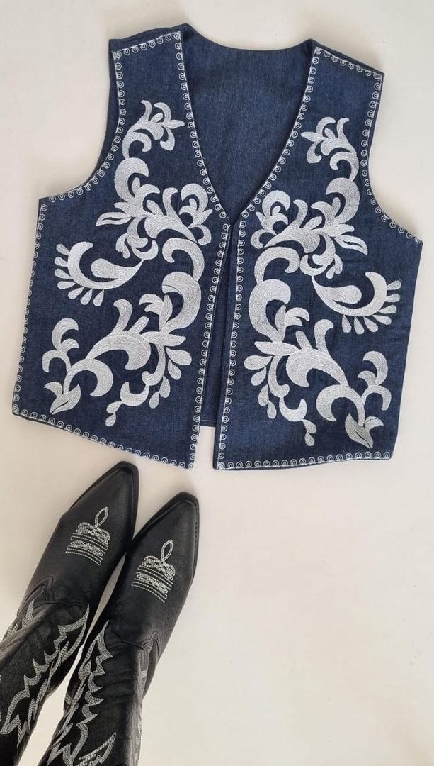 CHALECO JEAN BORDADO TALLA U