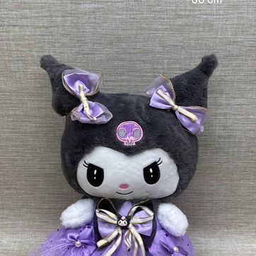 Imagen del producto KUROMI CON VESTIDO 30 CM