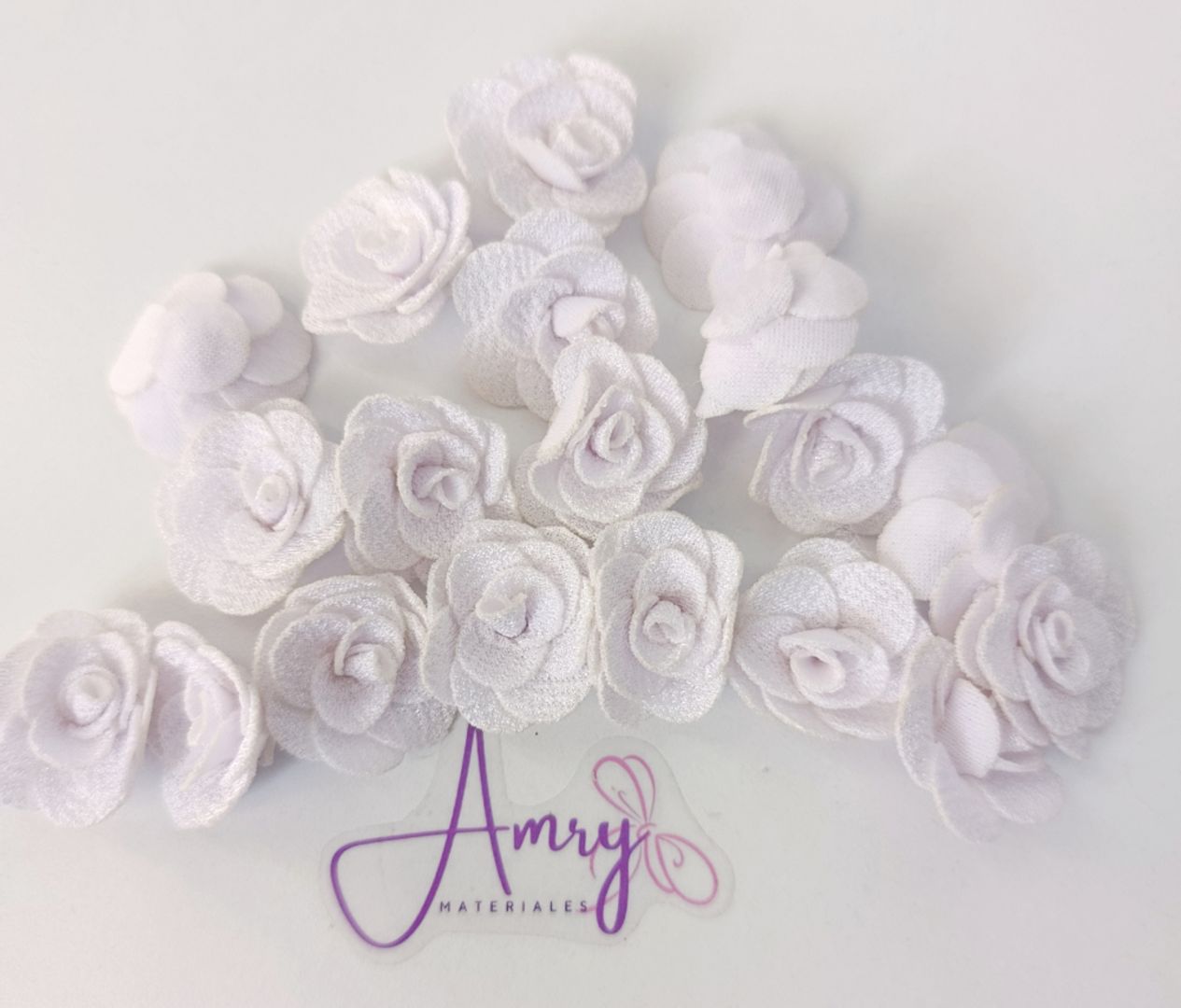 Unid. Rosas 2.5cm Blanca 