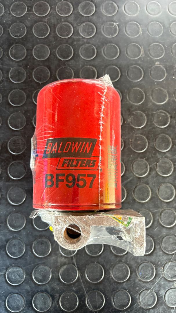 Filtro de Combustible Baldwin BF957 con Base