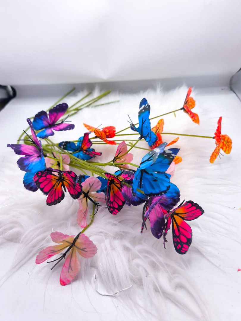 Rama decorativa con mariposas RS/134