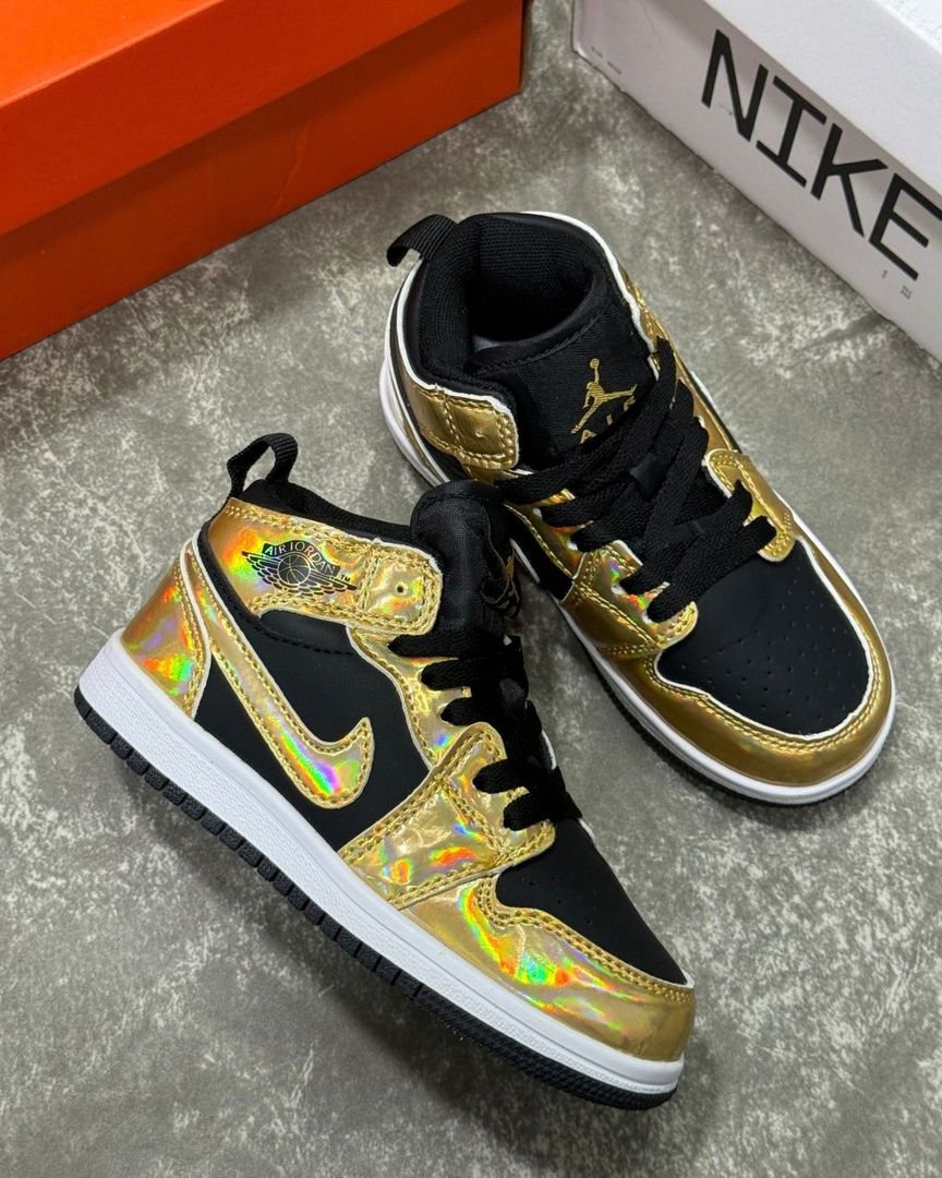 RETRO 1 NEGRO DORADO