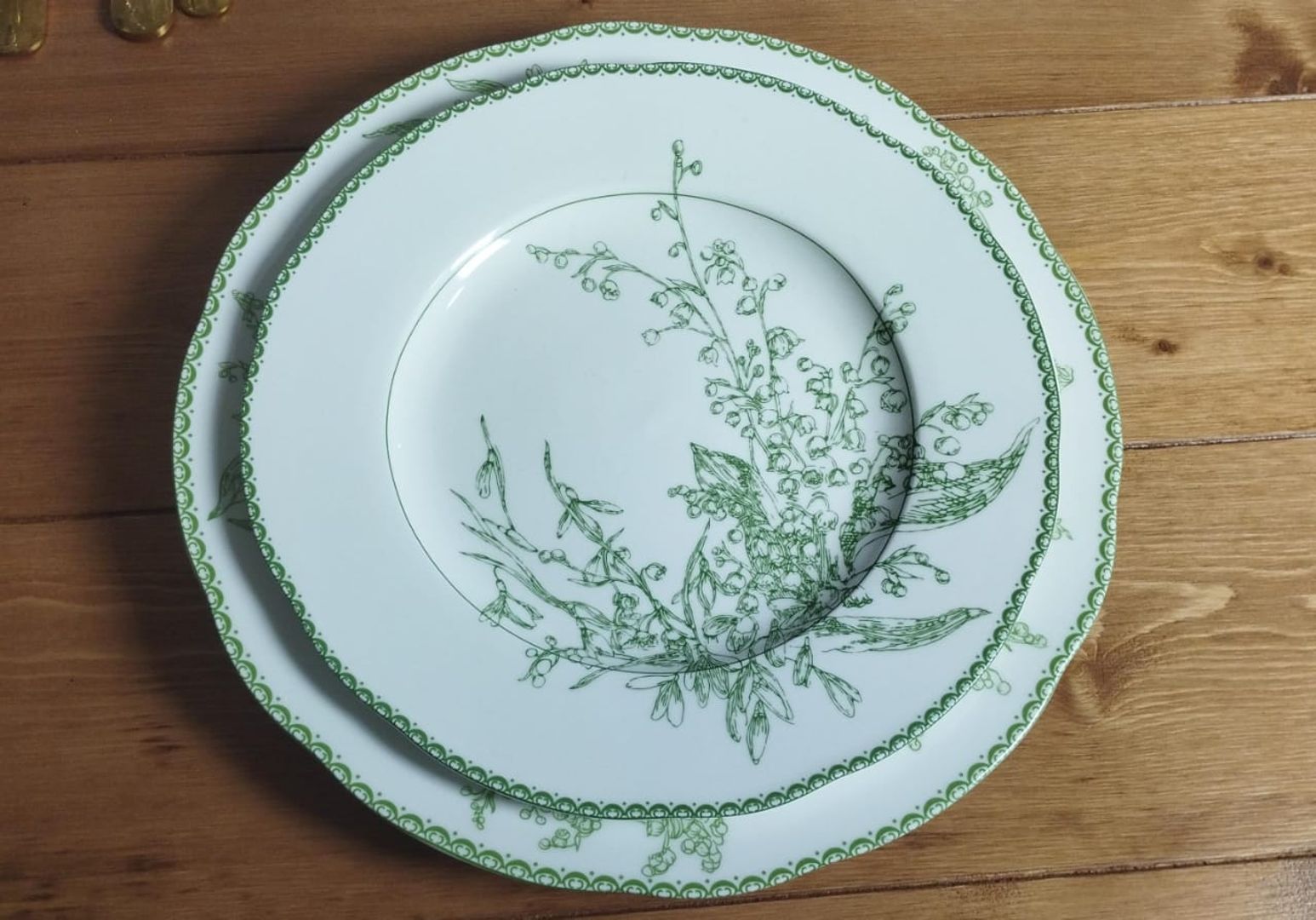 VAJILLA LIRIOS DEL VALLE