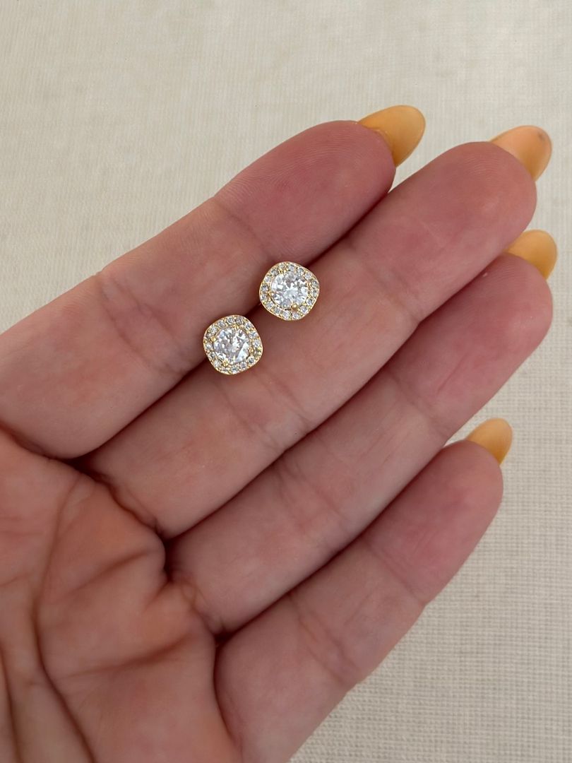 Topo plateado circon 