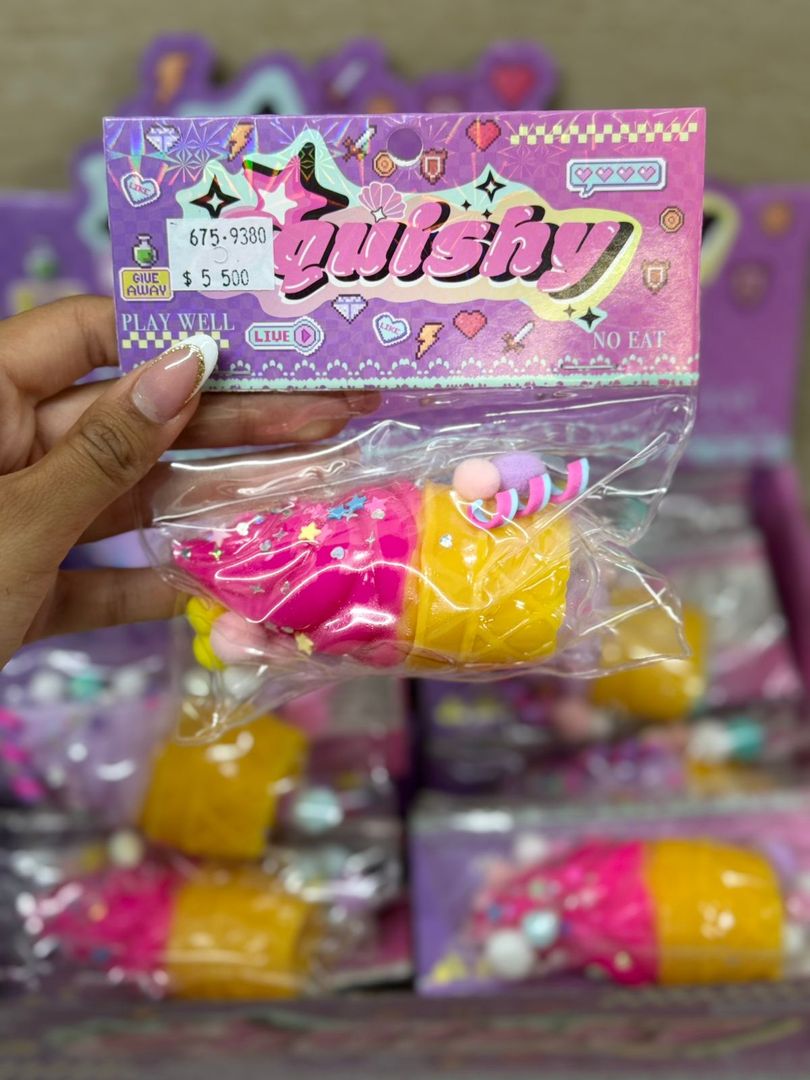 675 SQUISHY HELADO