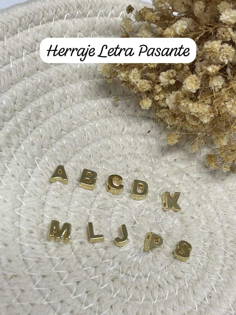 Herraje letra pasante 