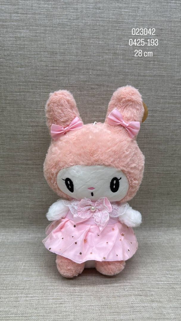 MY MELODY CON VESTIDO 28 CM