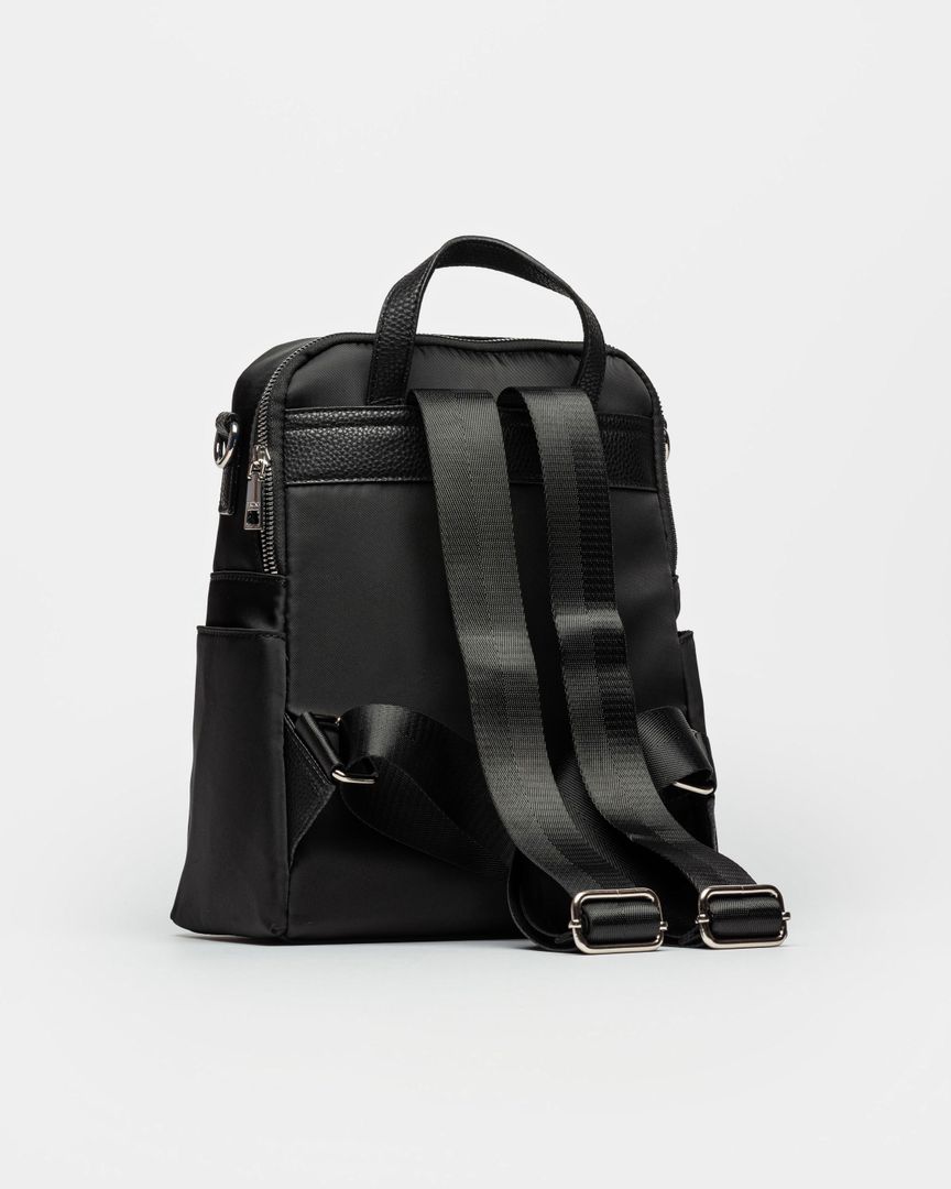 MOCHILA ANAKE NYLON NEGRO