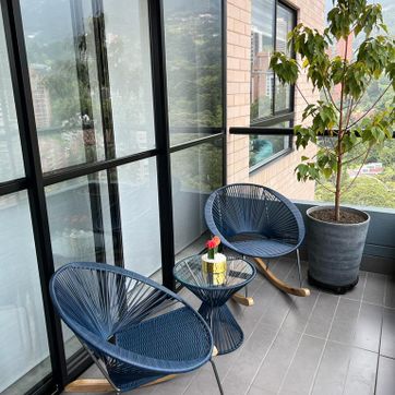 Mecedora Isabel tradicional - imagen 2