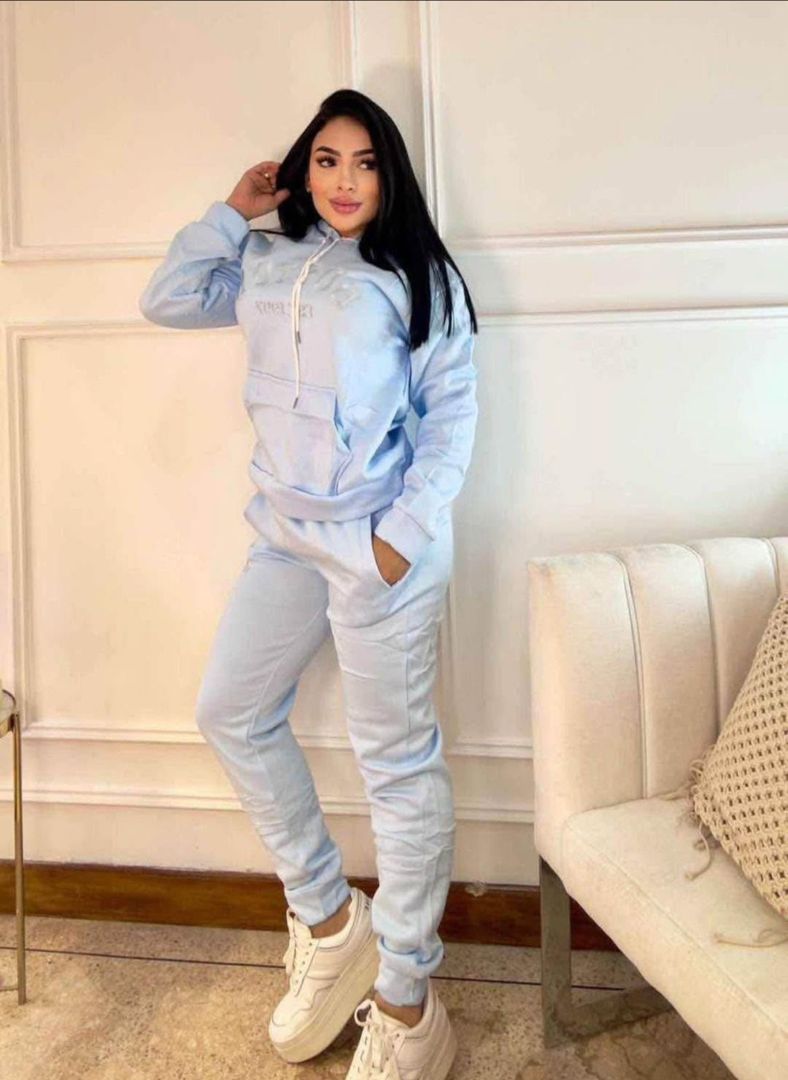 Conjunto bordado perchado 