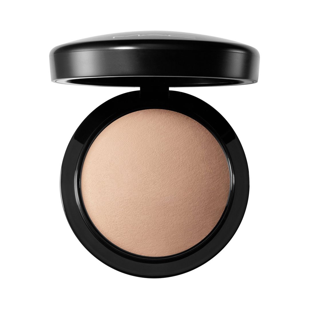 Polvo Mineralize Skinfinish Natural - Light Plus