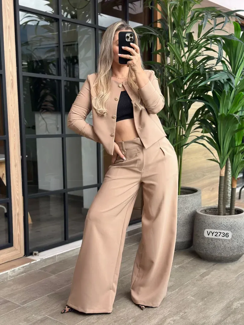 Conjunto chaqueta + pantalón