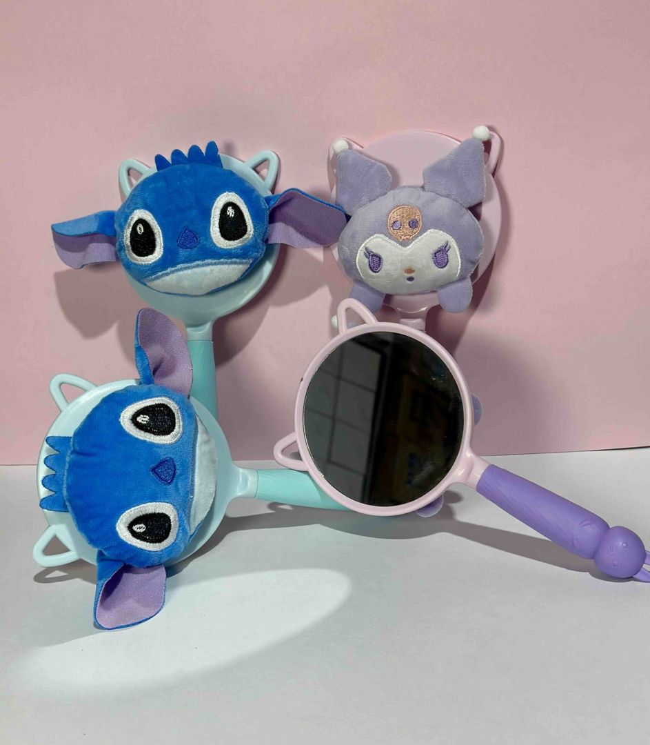 ESPEJO PELUCHE SANRIO