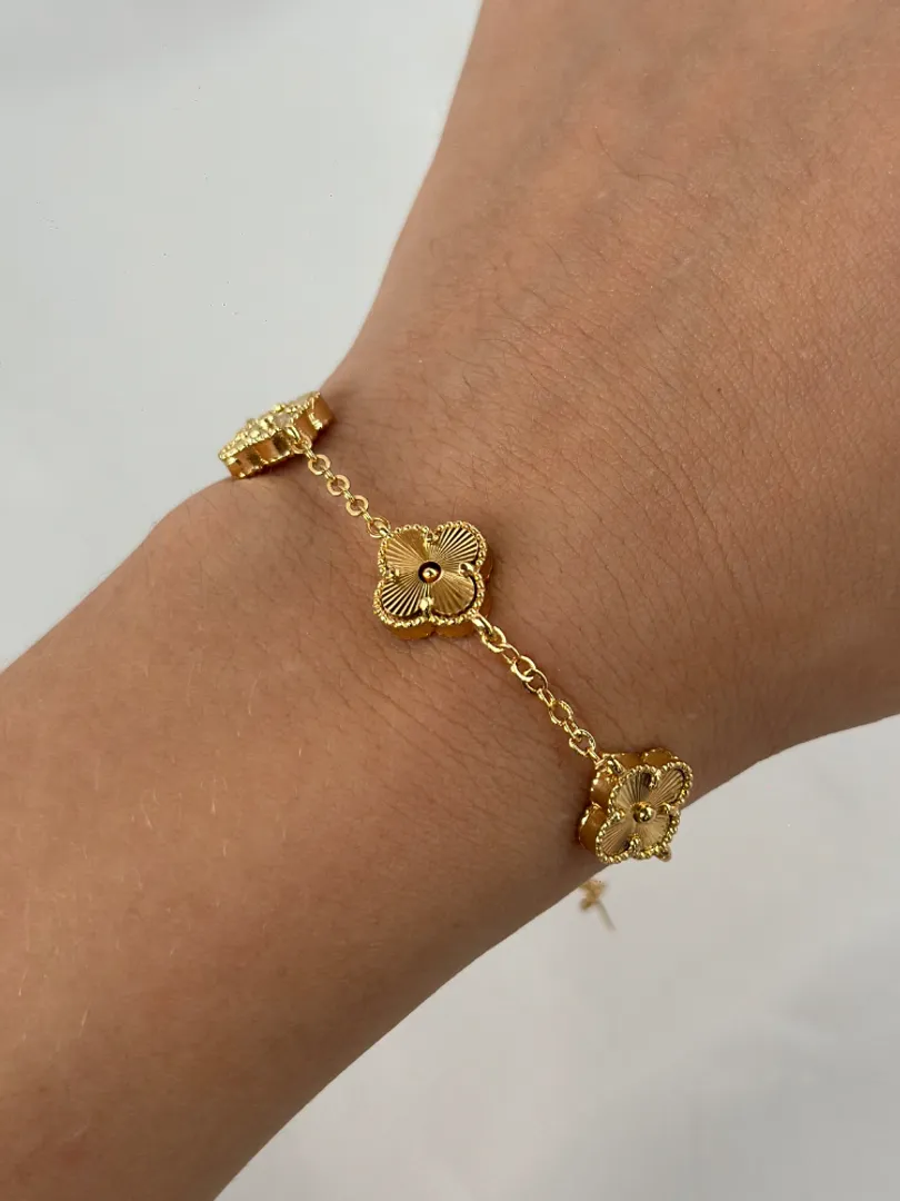 Pulsera vancleef grande 