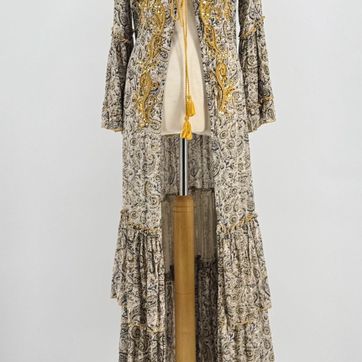 Imagen del producto Kimono Bordado  