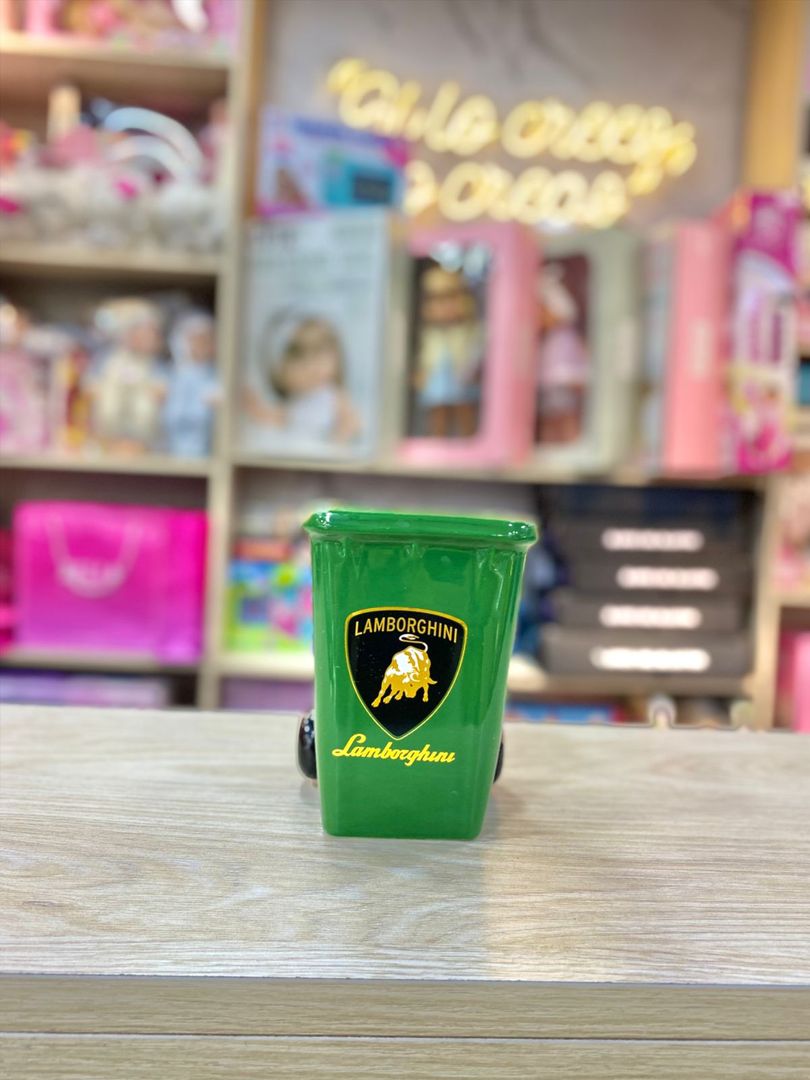 TAZA LAMBORGHINI CON RUEDAS 