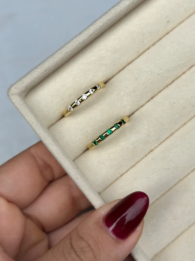 Anillo línea círculo circon 