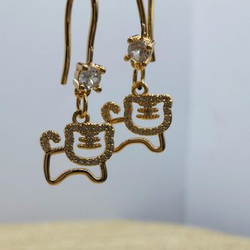 Imagen del producto Topo gato colgante, oro rosa, covergold 