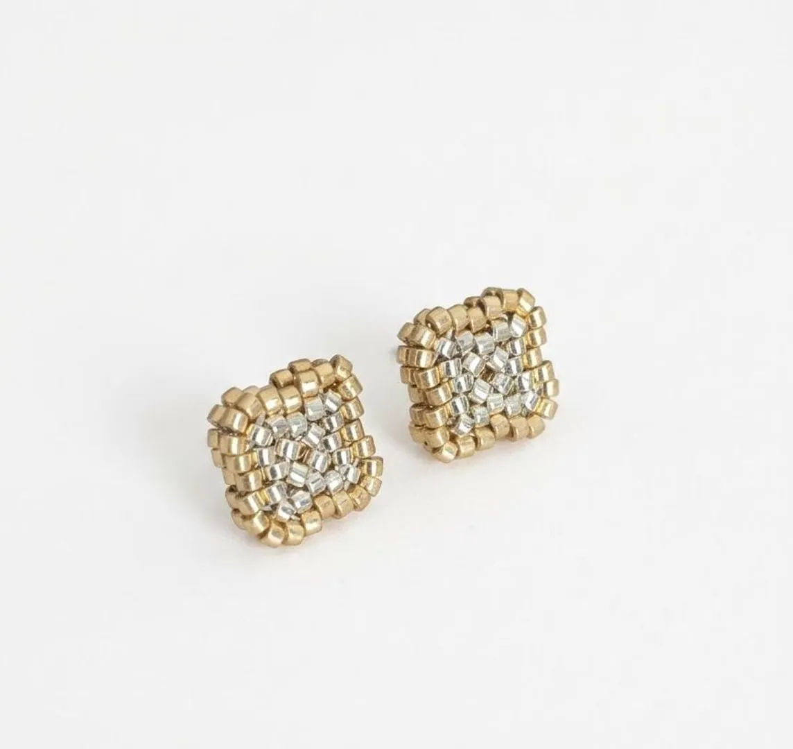 Topo Mini Estrella Doble Miyuki