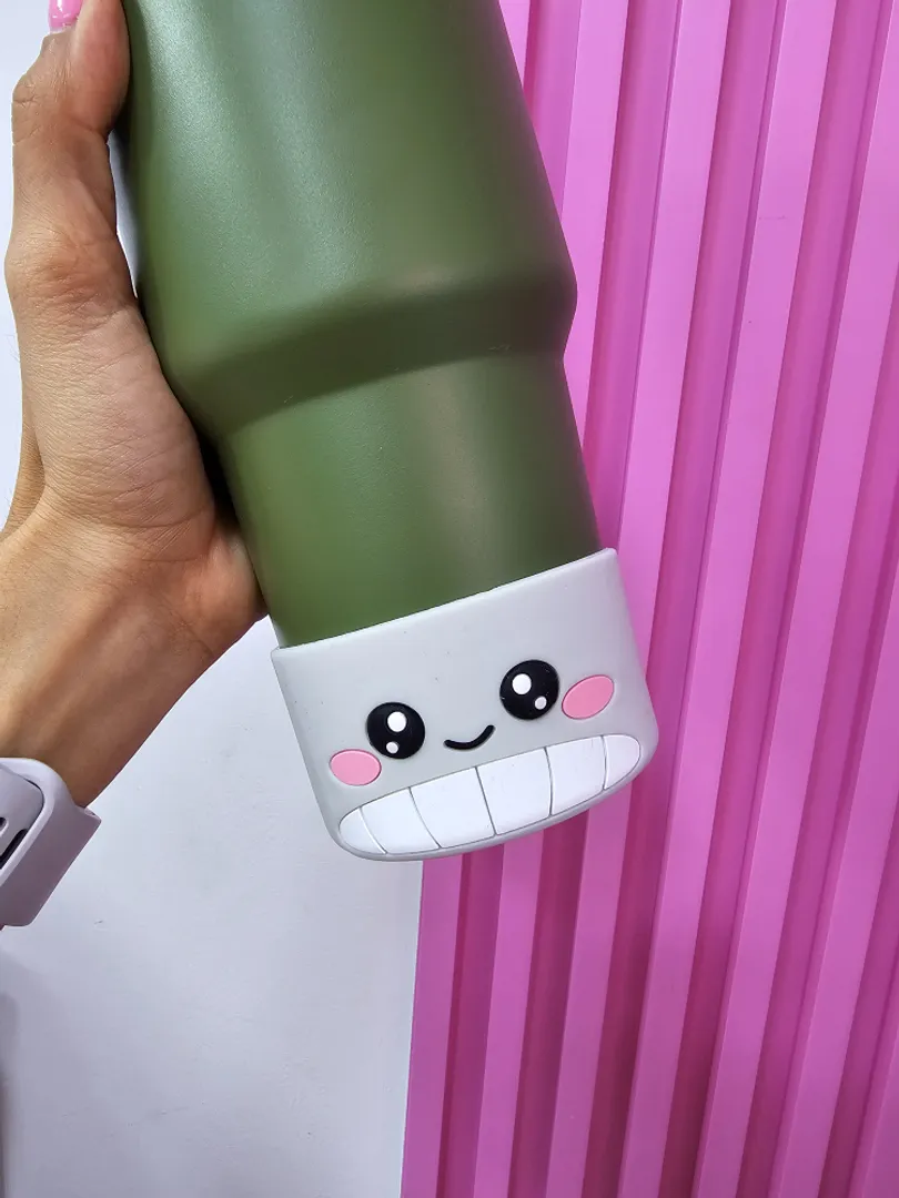 PORTAVASO CARICATURA